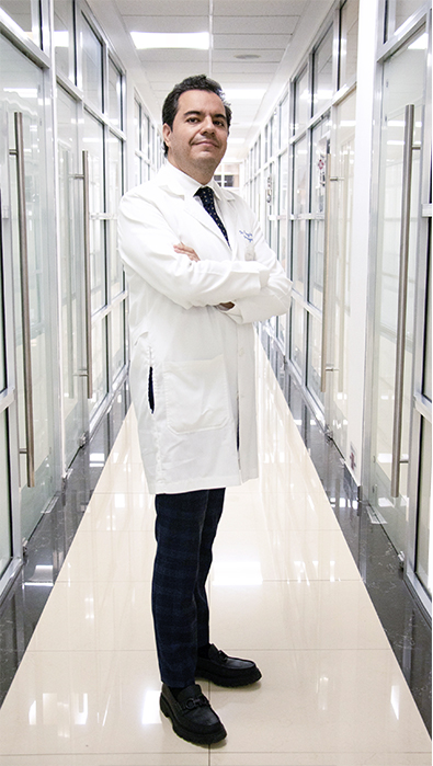 Dr. Juan Pablo Feregrino Arreola , Oncólogo